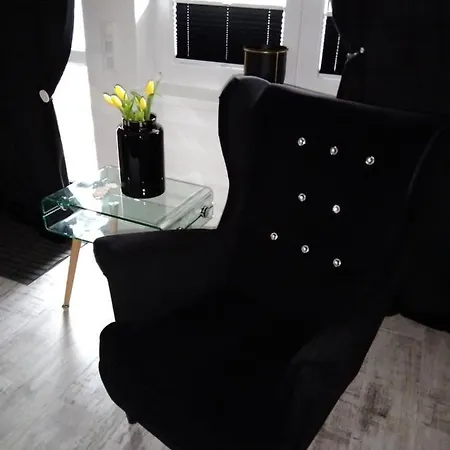 Apartament La Rowy *